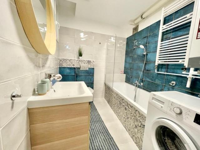 Home R52-4 #Freeparking Budapest Eksteriør billede